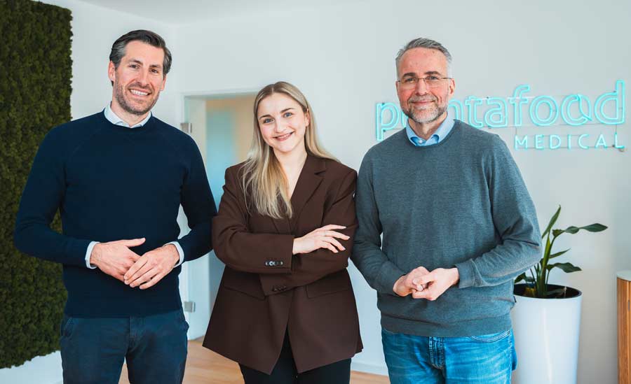 Group picture of the management team.